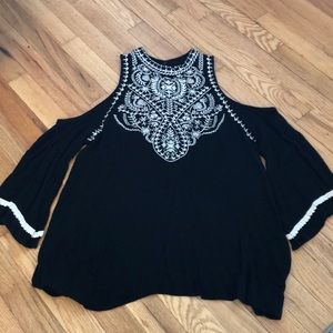 White and black off the shoulder shirt